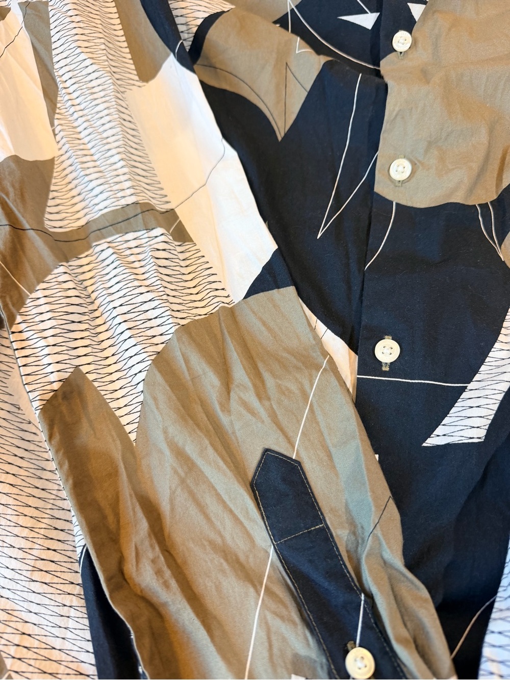 Perry Ellis Men's Button-Down Shirt